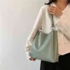 حقائب المساء حقيبة اليد تصميم جلدية للنساء للنساء الأزياء البسيطة الصلبة البوب ​​المتسوق Top Honad
