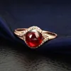 Moda donna con diamante pieno zircone rosso oro rosa anello dolce stile europeo e americano signora festa di nozze gioielli regalo di compleanno per ragazze misura regolabile