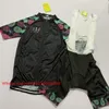 Tres Pina Cycling Jersey Set Ciclismo Maillot Summer Bike Suit Top Shiteve Top Shorts Outdoor Team Clothing 220621