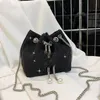 Yeni Stil Moda Çizme Para Çantaları Tamamen Jeweled Zincir Kova Çantası Tasarımcı Kadınlar Cross Vücut Tek Omuzlu Çantalar Lüks Wom276h