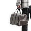 Duffel Bags Design Travel Duffle Bag med separat skoutrymme Läder Stor kapacitet Fitness Gym Boarding Bagage Handbagduffel DuffelDuffel