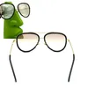 Hommes lunettes de soleil pour femmes hommes lunettes de soleil femmes 0062 mode Style protège les yeux UV400 lentille Top qualité avec étui