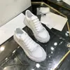 Scarpe da donna di alta qualità del designer con suole spesse e scarpe stringate moda scarpe di tela casual da uomo in pelle scamosciata di lusso bianco nero oversize 35-45