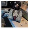 2022 Factory Wholesale New Small female European and American fashion large capacity tote leisure versatile one shoulder portable bag