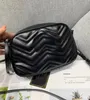 Borsa a tracolla da donna con catena nera Borsa a tracolla originale da donna in vera pelle di alta qualità