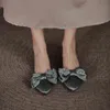 Sandaler Ladies Low Heel Slippers Retro Elegant Casual Banket Office Summer Bow Strap Elastic Shoes 220427