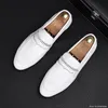 Nowa Moda 2022 Mężczyźni White Crocodile Wzór Slip Oxford Mieszkania Casual Shoes Homecoming Sukienka ślubna Prom Zapatillas Hombre