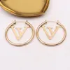 Lady Women Stud Earings를위한 고급 Big Gold Hoop Earrings 올바른 편지 V Brandjewelry Valentine039S Day Gift Engagement for B4329826