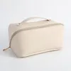 Neceser de cuero PU, bolsa de cosméticos de maquillaje impermeable portátil, bolso de almacenamiento de uso diario, organizador de viaje para mujeres y niñas, regalo