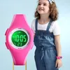 子供用液晶電子デジタルウォッチスポーツウォッチストップウォッチ照明5barの防水キッズ腕時計のための男の子の女の子のための腕時計