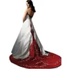 Vintage biała i czerwona linia paski do sukni ślubnej hafty suknie ślubne 2022 bez pleców gotyckie suknie panny młodej długi pociąg Plus rozmiar szata De Mariee