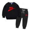 Baby boy girl casual merk tracksuit sets voor kinderen katoen kinderen tops broek jongens lente kleding pakken 2-8 jaar baby sport