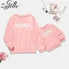 ZAFILLE Mother and Daughter Clothes Autumn Letter Pink Family Hoodies Mom and Son Matching Outfits Mama Kids Family Clothing 220531