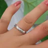 Anelli di nozze Diepty Female White Crystal Shin Ring Simple Silver Color Love for Women Trendy Bridal Cross Engagement Ringwedding