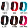 Montre-bracelets 2022 enfants Girls Digital Sport LED Electronic Immasproofr Watch Watch Silicone Kids Boys Clock HECT22