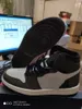 Jumpman 1 Basketskor Kvinnor Mens 1s Universitet Blue Trainers Sneakers Trophy Room Chicago High OG Hyper Royal Barely Orange Digital Rosa Sneaker