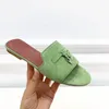 2022 diseñador de lujo para mujer Sandalias zapatillas de cuero verano Zapatillas planas de cuero bowknot moda Playa para mujer zapatos grandes para mujer 35-42