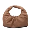 Sacs à main de luxe pour femmes fourre-tout sacs à bandoulière plis mode boulettes doux Roupas Femininas pochette Sac a Main bolso 220401