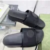 Summers Women Women Slippers Designer Sliders Sandalen Real Leather Flats Sapatos Sandálias Plataforma para Mulher com Caixa