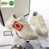 Topowe obuwie codzienne Chunky Rhyton Leather Printed Sneaker Red Tennis logo split mouse jumbo interlock Truskawkowy nadruk na całym świecie luksusowe męskie damskie trampki