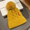 Woman Beanies Buckle Wool Down Hat Outwears Warm Snow Hats Beanie Cap Casual Spring Winter Fit5130201