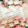 50pcs wystrój róża sztuczne kwiaty jedwabne kwiaty kwiatowe lateks prawdziwy dotyk róże ślubne bukiet domowy projekt C0810X01
