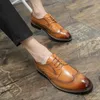 2022 British Gentleman Retro Fashion Brown Brown Shoes Up Oxford Shoes for Men Moccasins Boda Prom Homecoming Party Footwear