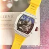 남성 유명한 디자이너 43mm 시계 수입 운동 석영 시계 클래식 흰색 검은 고무 스트랩 방수 방수 방해 디자인 빛나는 레이어 손목 시계