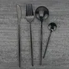 Dijkartikelen Sets 4-delige Koreaanse zwarte bestek Set Shiny Mirror 304 Roestvrijstalen mes Vork Lepel Theelspoon Flatspoon Zilverwerk setdinnerwar