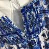 Femmes Sexy Designer bleu et blanc porcelaine imprimé tempérament bustier tubulaire robes à bretelles robe de haute qualité pour femme