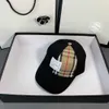 Ladies Men039s Summer designer casquette Striped Ball Caps Tinta unita Patchwork Berretto da baseball hats7529145