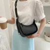 PU Leather Regulowany Pasek Na Ramię Torby Na Ramię Dla Kobiet Kobiet Torebki Casual Zipper Crossbody Bag Sac Epaule 220326