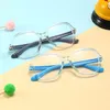 niebieskie odblaskowe okulary przeciwsłoneczne