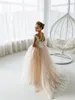 Sukienki z kwiatami szampana 2022 Nowa urocza księżniczka Line Lace Tiul Tiul Party Przyjęcie urodzinowe suknie Ball Suknie dla nastolatków MC2307
