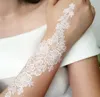 Geçici Dövme Sticker Düğün Dekorasyonu Beyaz Dantel Hint Mehndi Seksi Vücut Su Geçirmez Etiketler Kadınlar Festivali Etkinlik Kostümleri Giyim Aksesuarları