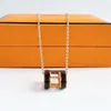 Nouveau collier de créateur de haute qualité, pendentif lettre de luxe en or rose pour hommes et femmes