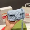 Najwyższa jakość kobiet torebki cielęcia Matelasse Super mini torebki Crossbody Łańcuch na ramię klasyczny Chevron Quilded Ladies Torebki Aron Color 004 D1 W1