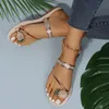 Sandaler vitt bröllop för kvinnor ananas flickor pärla set tå elastisk söt platt sommar glittersandalsandals