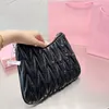 Роскошь женские сумки бренды Totes Fashion New Half -Round Имитированный хрустальный подмышка для цепочки.