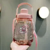Bottiglia d'acqua da 1100 ml femminile di grande capacità con cannuccia portatile carino studente netto rosso stagione estiva tazza sportiva in plastica XHJ115