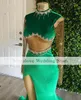 Grüne Samt-Abschlussballkleider 2022, sexy Perlen, geschlitzt, Abend-Partykleid, schiere lange Ärmel, Treffen Sie Gala Black Girl Party Wear