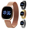 Montres-bracelets Aimant Montre numérique pour femmes Or Luxe Élégant En acier inoxydable Électronique LED Horloge Cadeau Montre FemmeWristwatches