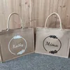 Sac personnalisé en toile de Jute pour demoiselle d'honneur, sac avec nom personnalisé, fourre-tout de plage en Jute, cadeau de faveur de mariage pour elle, 220706