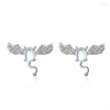 Stud Fashion 925 Sterling Silverörhängen för kvinnor Utsökta Moonstone Little Devil Earring Shiny CZ Bat Ear Jewelystud Odet22 Farl22