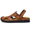 Sandálias de verão couro de couro masculino macio e confortável e respirável Sapatos de crocodilo praia clássico tamanho grande 38-48 sandals