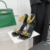 Luxus Designer Schuhe Frau Kette Schaffell Leder Sandalen Elegante hochhackige Sandalen Weiche Schaffell Gold Kette Sandalen Frauen Größe 35-41
