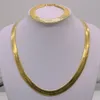 Set di gioielli di tendenza Set di braccialetti con catena piatta a spina di pesce in oro giallo 18 carati Set di accessori da uomo 24 pollici 826 pollici2982137