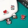 Punk Skeleton Spilla smaltata Spilla Abiti gotici Dead Inside Risvolto Fiore Teschio Gioielli personalizzati Zaino Cappello Distintivi Regalo degli amici