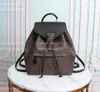 モノグラムEmpreinte Leather Backpack：Luxe Vintageスタイル、2022SS旅行ファッションの女性デザイナーバッグ-M45205 M45410