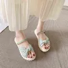 2022 Summer Designer Brand Slippers Chunky Women's Sandals High Heels High Heels Dress Walking Flip Flops Slippers Women's Shoes Y220412
